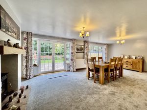 Photo 28- click for photo gallery